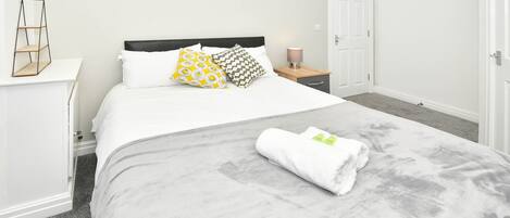 1 bedroom, free WiFi, bed sheets
