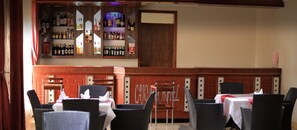 Restaurant - Cajofar Hotel (Kampala)