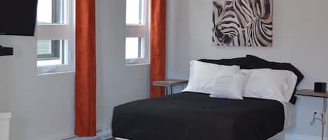 Loft avec un lit + divan-lit | Desk, laptop workspace, soundproofing, iron/ironing board