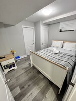 Luxury-Apartment | Bettwäsche aus ägyptischer Baumwolle, hochwertige Bettwaren