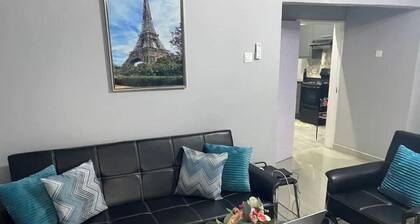 Lovely two b/r serviced apartment in Vorna Valley