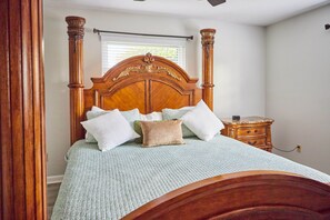 3 chambres, fer et planche à repasser, Wi-Fi gratuit, draps fournis