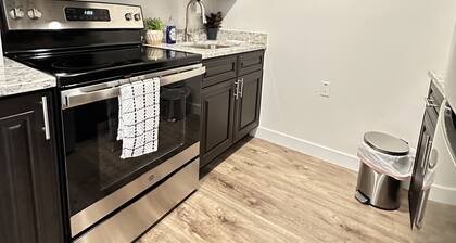 Sophisticated Studio Apartment in Gadsden, AL