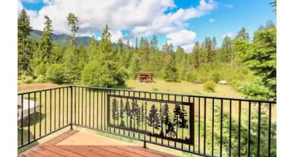 Luxury Cabin in Recreation Paradise! Close to everything: Nature, Food, Suncadia
