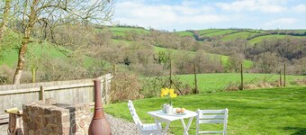 2 bedroom accommodation in Withleigh, near Tiverton