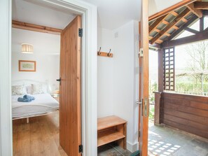 2 bedrooms, free WiFi, bed sheets - 2 bedroom accommodation in Withleigh, near Tiverton (Withleigh, near Tiverton)