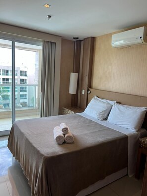 Apartment | 1 bedroom, in-room safe, blackout curtains, iron/ironing board