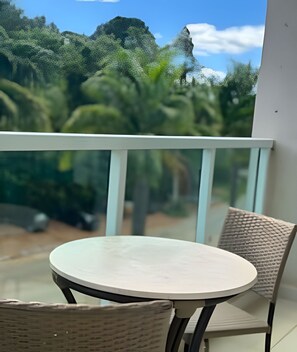 Apartamento | Opções para refeição ao ar livre
