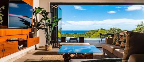 スマートテレビ、書斎 / ワークスペース