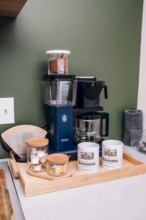 Kaffe och/eller kaffebryggare