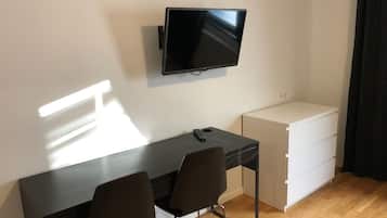 1 bedroom, free WiFi, bed sheets