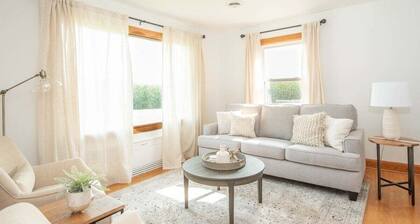 Pine Grove Cottage - Pine Grove Cottage