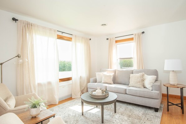 Ping pong - Pine Grove Cottage | 3 Bed, 1 Bath (Chambersburg)