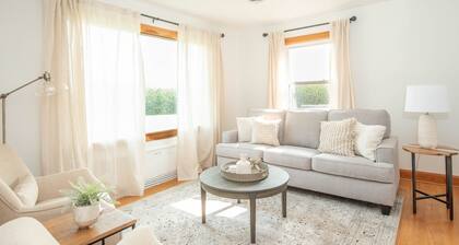 Pine Grove Cottage | 3 Bed, 1 Bath