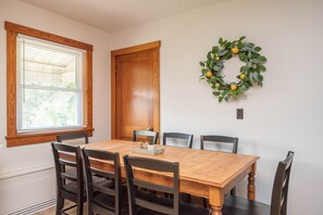 Dining - Pine Grove Cottage | 3 Bed, 1 Bath (Chambersburg)