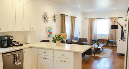 Dodger Stadium / Chinatown / Echo Park Newly updated House!
