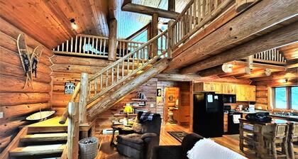 Breathe! A Beautiful Cabin | 2 Bed, 1 Bath