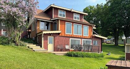 Lakeview Retreat, Lakeside on the Flowage
