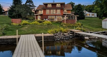 Lakeview Retreat, Lakeside on the Flowage
