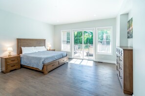 6 bedrooms