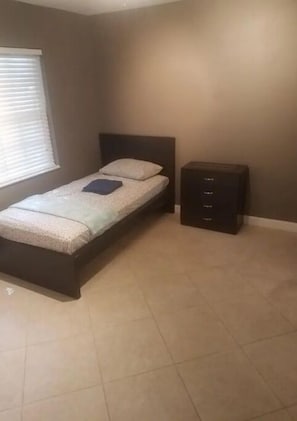 3 bedrooms, free WiFi, wheelchair access