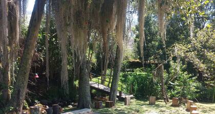 Hermosa Hacienda Colonial a 50 Mint de Bogotà