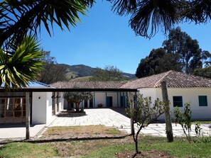 Property grounds - Hermosa Hacienda Colonial a 50 Mint de Bogotà (Subachoque)