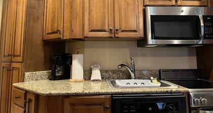 Cozy Resort in the Heart of Branson Mo, the perfect place to enjoy your vacation