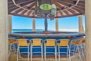 Bar (in der Unterkunft)