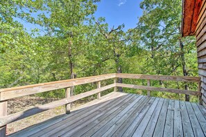 Property grounds - Cozy, Secluded Davis Cabin on 60 Wooded Acres (Davis)