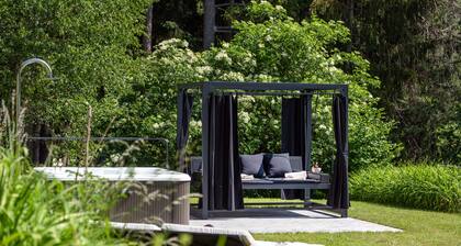 Villa Vintila mit Whirlpool & Sauna - in ruhiger, idyllischer Lage