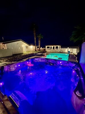 Piscine extérieure