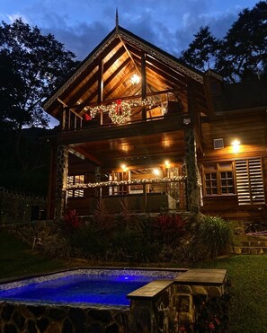 Exterior - Delightful Log Cabin with plunge pool close to amazing waterfall (Port of Spain)