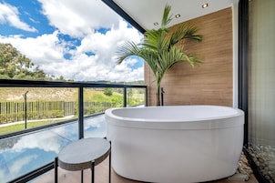 Bañera profunda