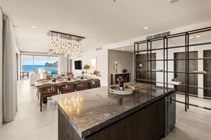 Dining - Enjoy 15% OFF -Luxury Oceanview Residence in Cabo, 5-star Service, Plunge Pool (Cabo San Lucas)