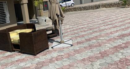 Fully furnished 3 bedroom family sized apartment --15 minutes from the airport..