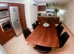 Basic Apartment | Private kitchen - Apartamento frente a la Playa en Cancún (Chunhuhub)