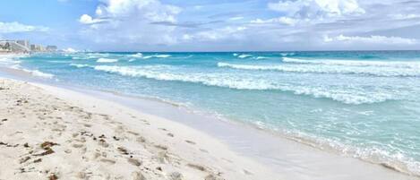 Basic Apartment | Beach/ocean view