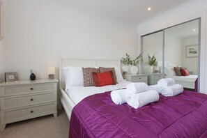 2 bedrooms, individually decorated, individually furnished, free WiFi - Indigo (St Ives)