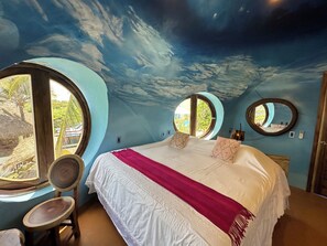 9 bedrooms, in-room safe, desk, iron/ironing board