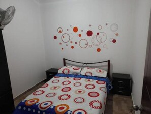 2 bedrooms, desk, free WiFi, bed sheets