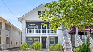 Exterior - Stylish 3BR - OC Gardens w/ Patio & Parking (Ocean City)