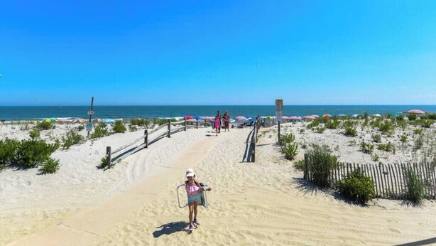 Beach - 2BR Beach Escape - Walk to Boardwalk & Downtown OC (Ocean City)