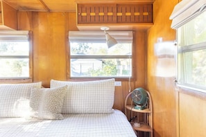 1 bedroom, iron/ironing board, travel cot, free WiFi