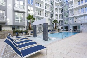 Piscina externa