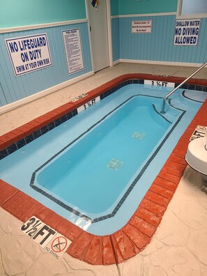 Una piscina techada