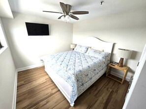 2 bedrooms, WiFi, bed sheets, wheelchair access