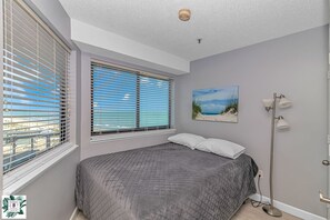 1 bedroom, WiFi, wheelchair access - 9th floor Studio with Incredible Views @ Myrtle Beach Resort (Myrtle Beach)