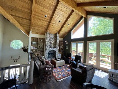Majestic lodge in the heart of Nevada's Great Basin