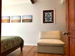 1 chambre, bureau, fer et planche à repasser, Wi-Fi gratuit